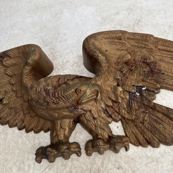VINTAGE BURWOOD PRODUCTS EAGLE PLAQUE - Picture 4 of 11